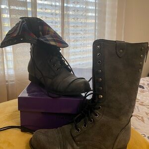 Madden Girl Women's Black Lace-Up Boots